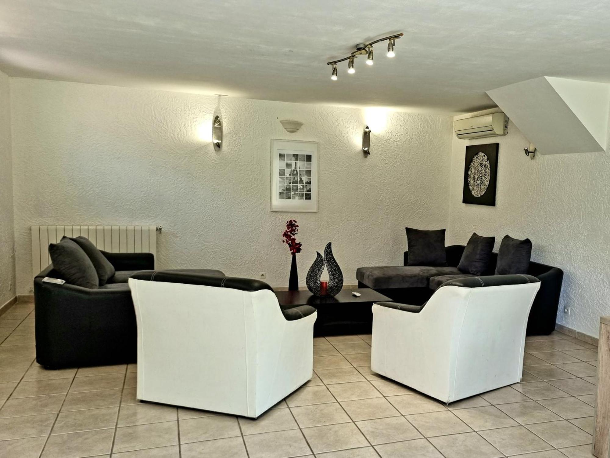 Villa 170M2 Avec Piscine Parc Des Calanques 15 Min Velodrome Марсель Экстерьер фото